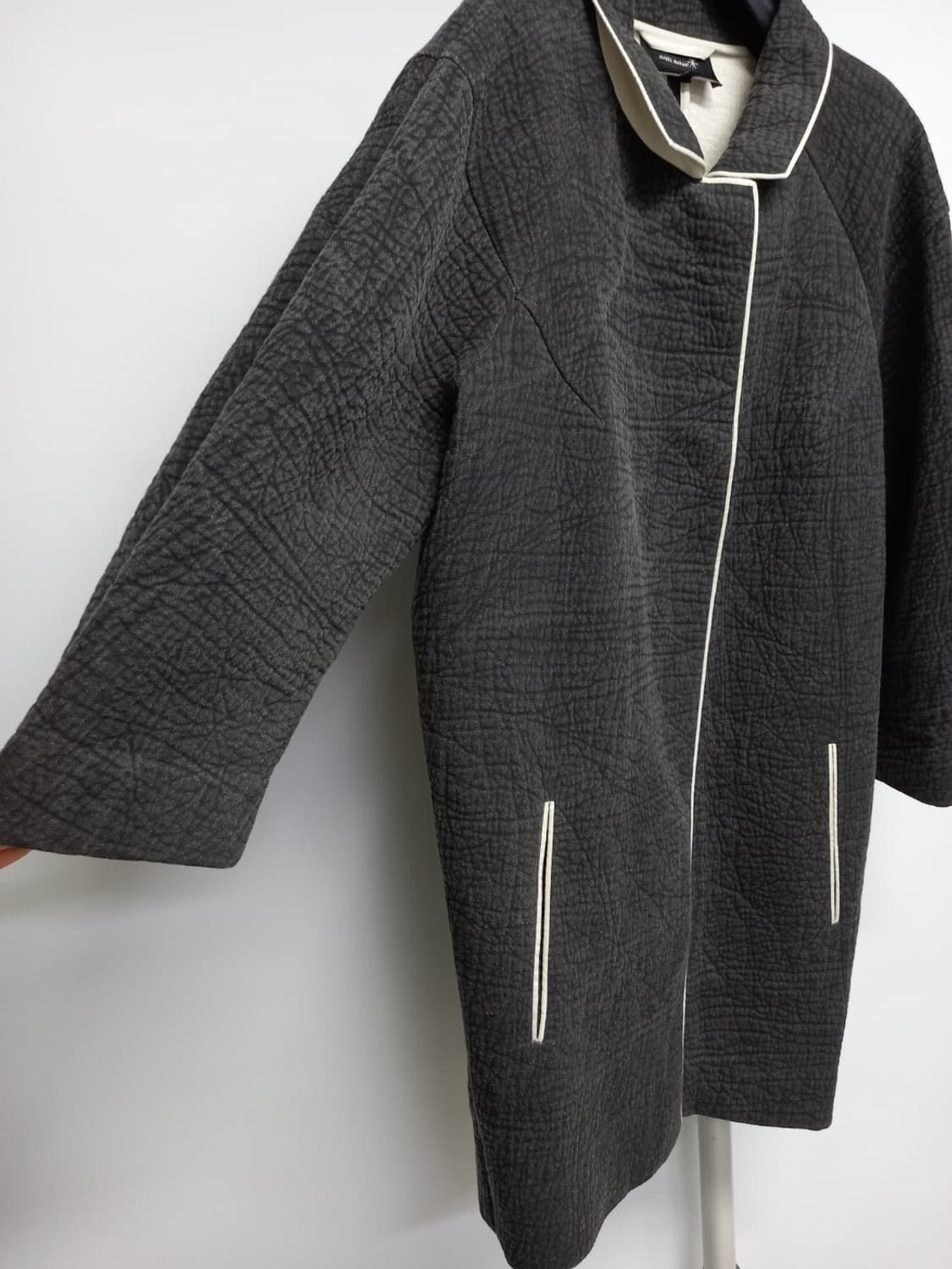 이자벨마랑 춘추 겨울간절기 엠보 롱 코트 44.55 상품이미지4