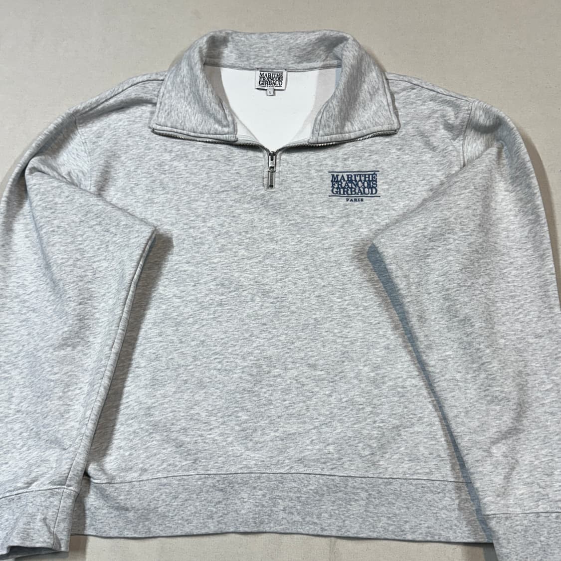 L) 마리떼 프랑소와 저버 로고 반집업 그레이 상품이미지2