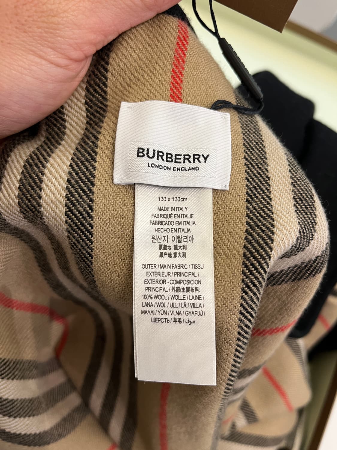 버버리 체크 울 리버시블 케이프 블랙(새제품) 상품이미지9