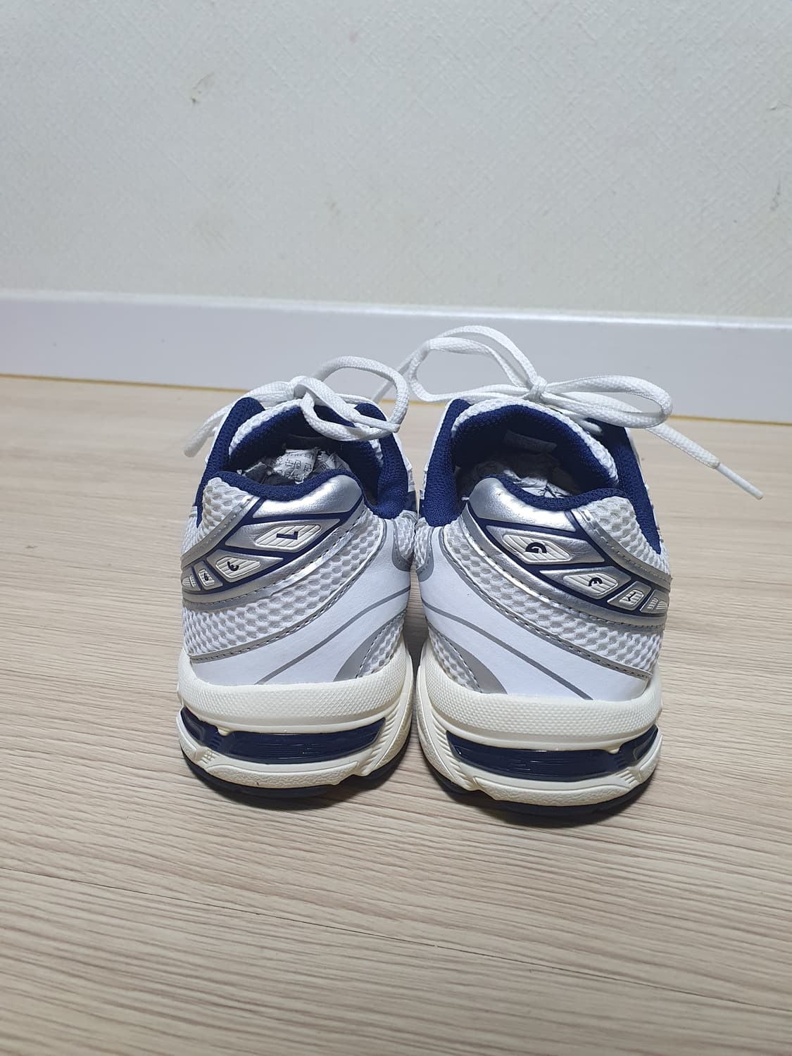 아식스 젤 1130 운동화 250 상품이미지5