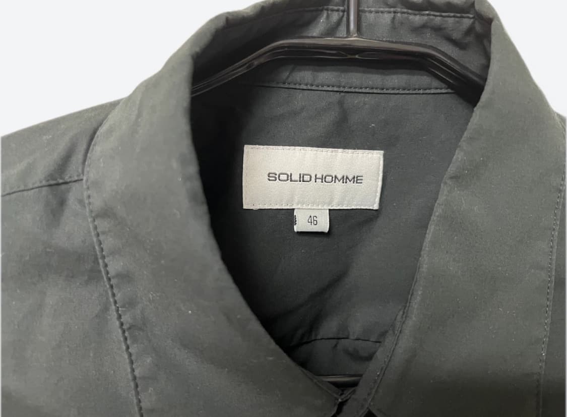 우영미 솔리드옴므 팔 절개 셔츠 상품이미지2