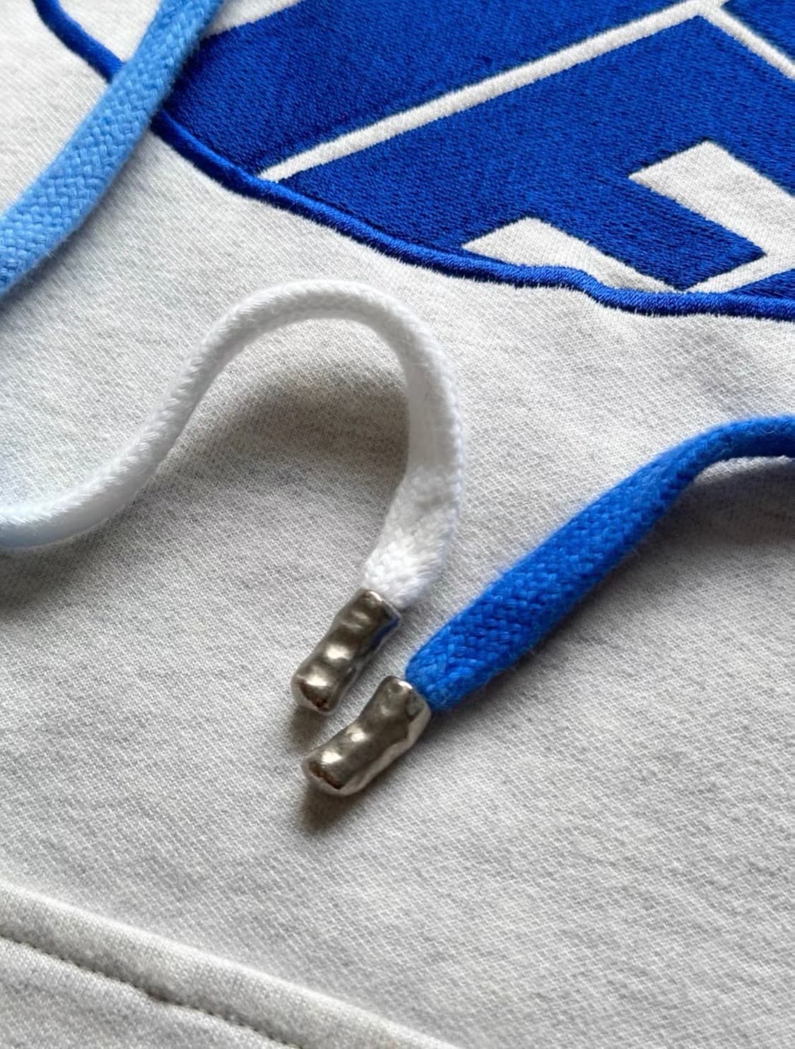 아더에러 디스토트 후드티 오트밀 상품이미지4