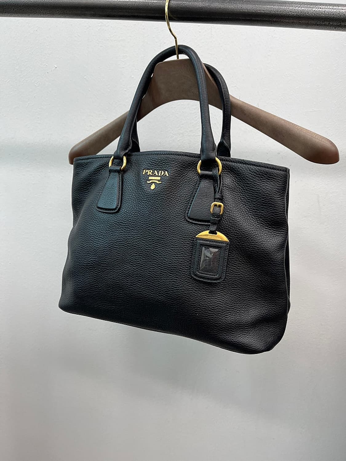 프라다 비델로 다이노 도트백  상품이미지1