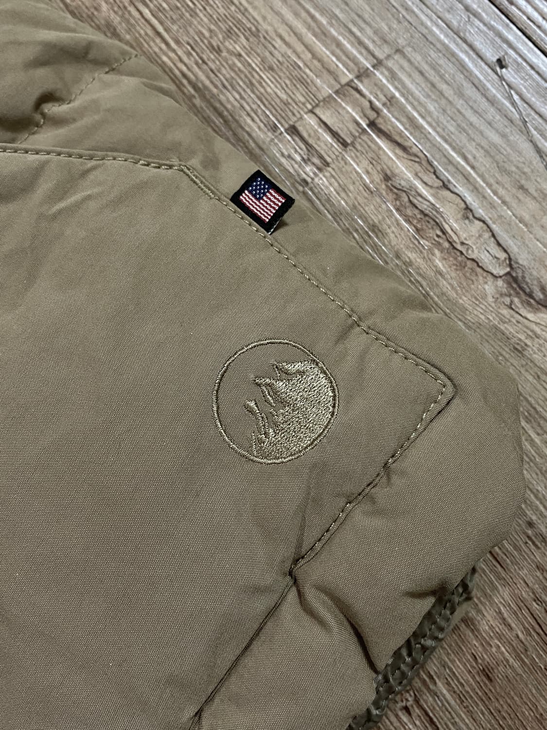 USA 펜필드 40주년 덕다운 레더 요크 베스트 패딩 (베이지) M 상품이미지3