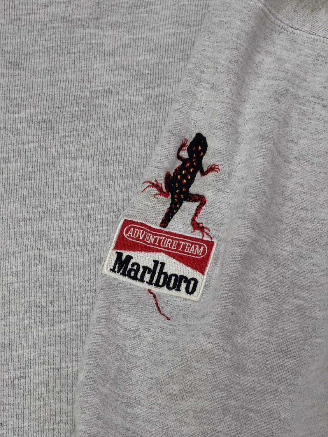 90s malboro gecko lizard sweatshirts 상품이미지4