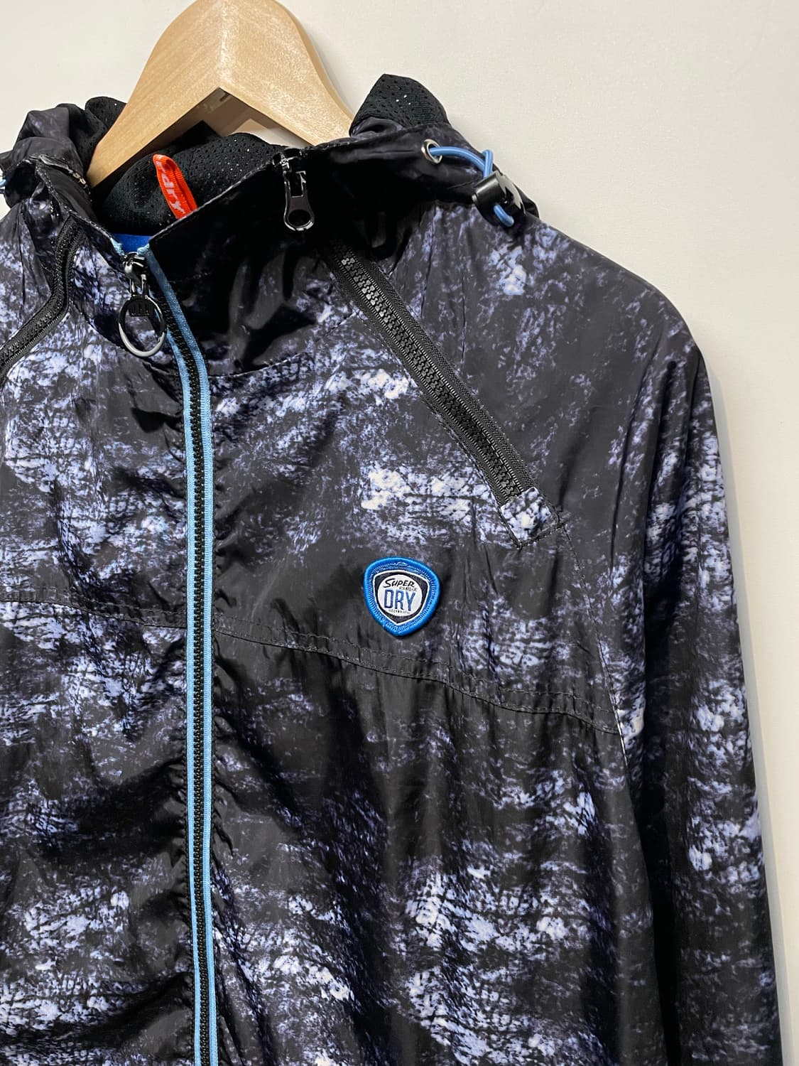 superdry 프린팅 바람막이 상품이미지3
