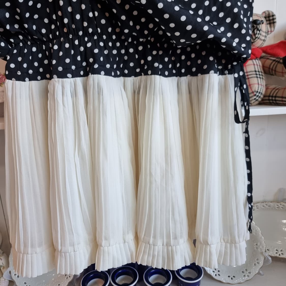 도트 배색 플리츠 원피스  상품이미지2