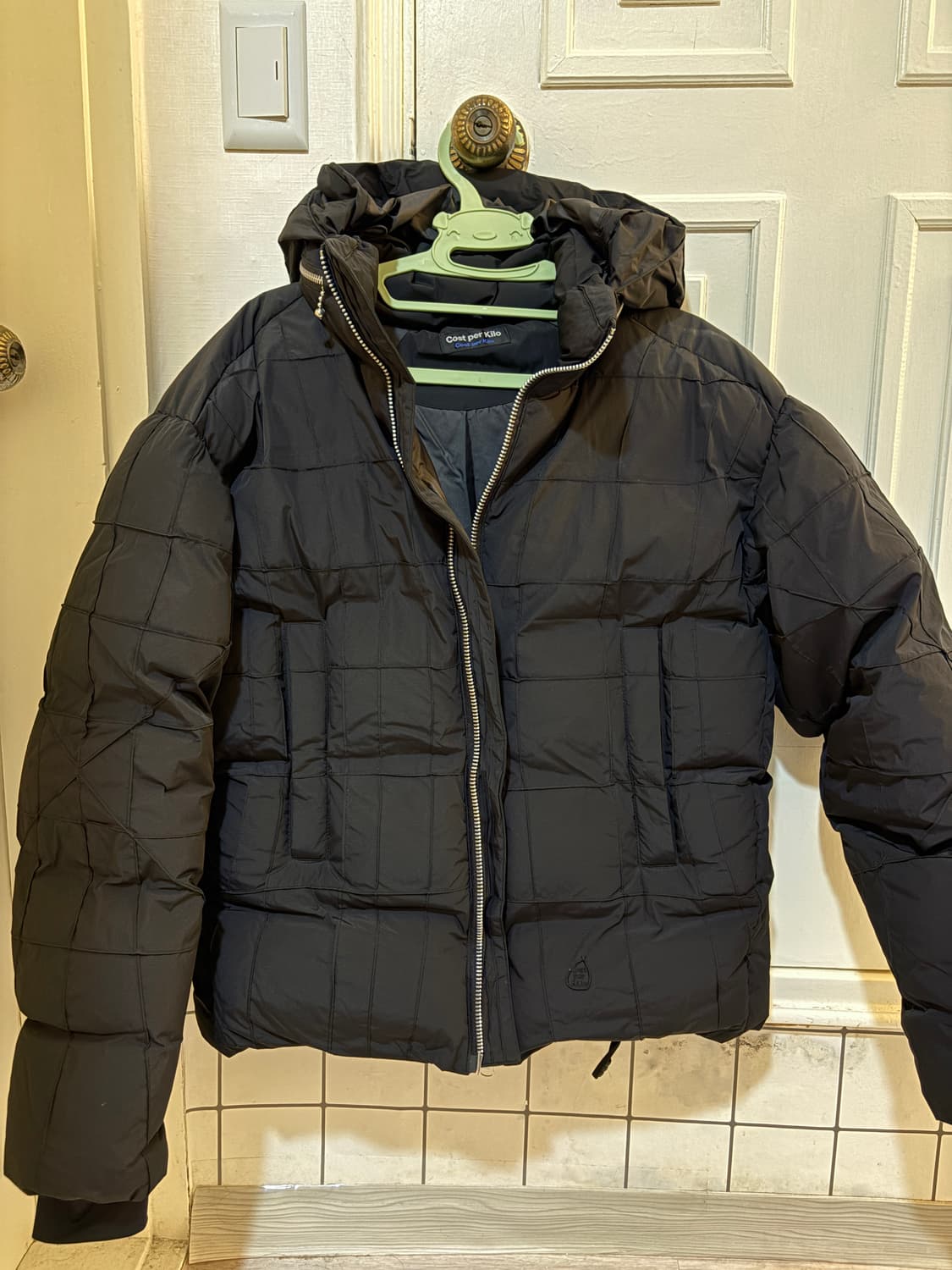 코스트 퍼 킬로 패딩 상품이미지2