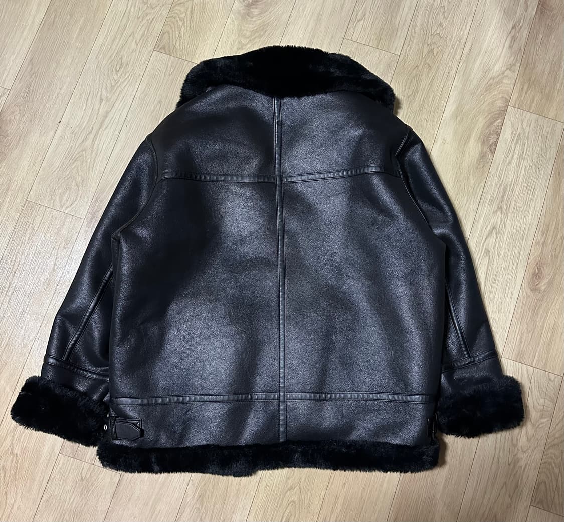 (거의 새거) 레프트서울 무스탕 사이즈 교환 M 에서 L 상품이미지2