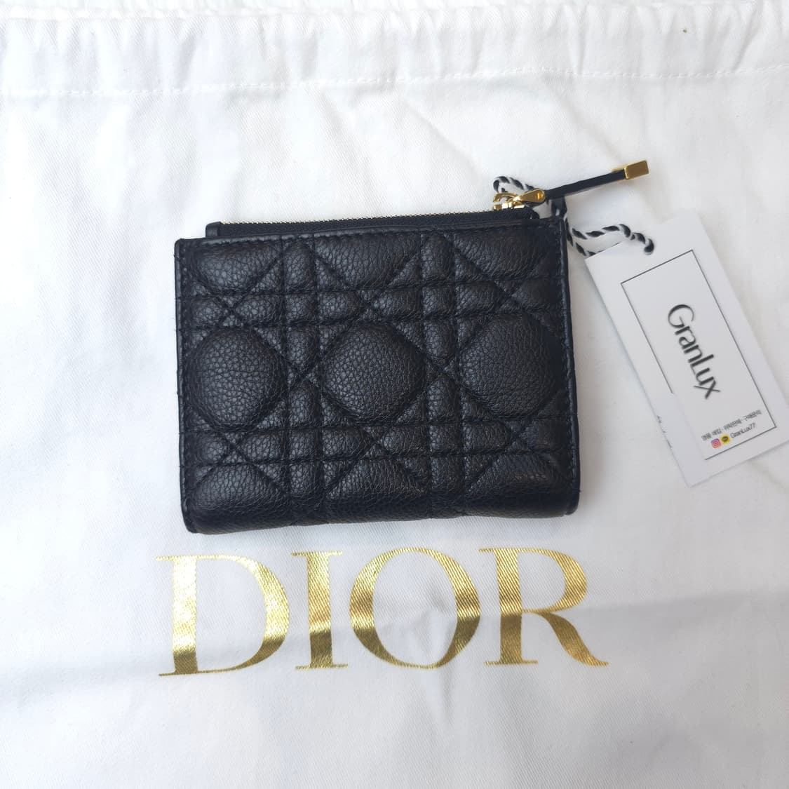 [중고/정품] 디올 까로 달리아 지갑 상품이미지2