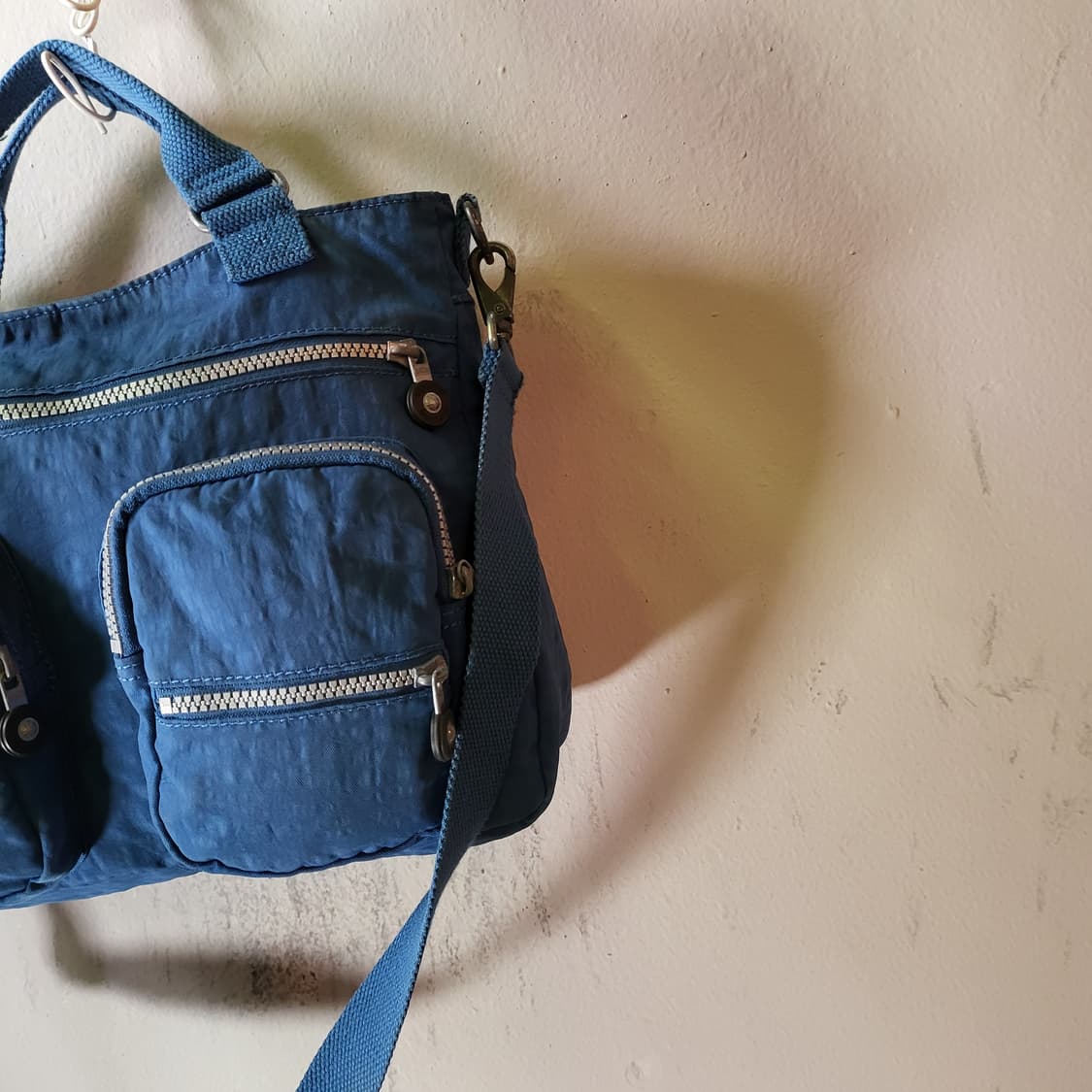 키플링 크로스백 상품이미지4