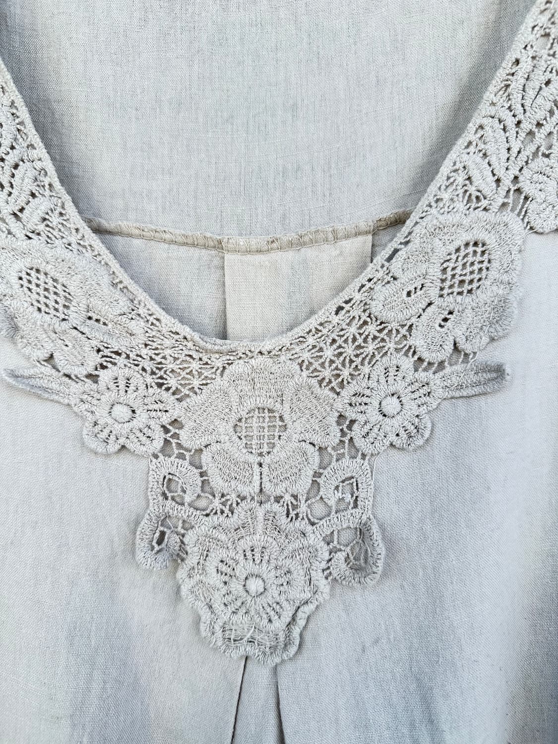 프렌치 리넨 자수 롱 블라우스 튜닉
 상품이미지4