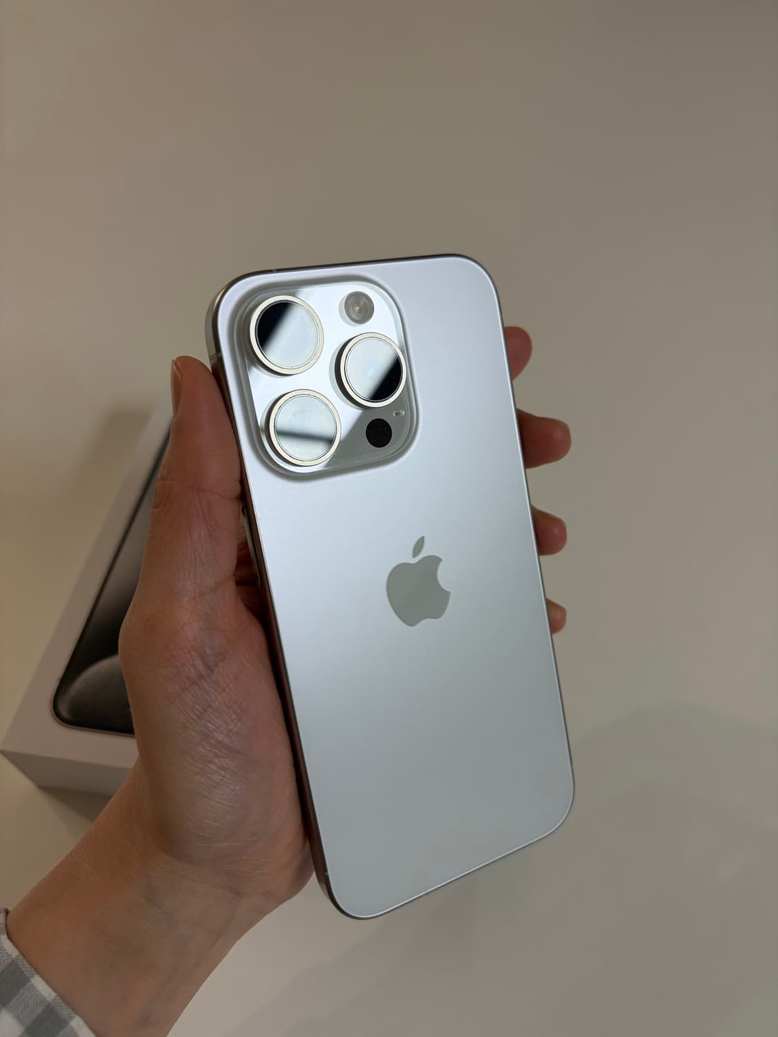 아이폰15pro 512G 홍콩판 무음카메라 상품이미지3