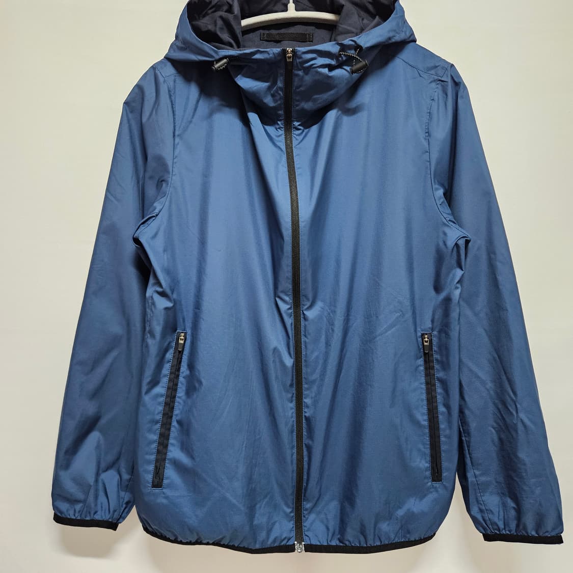 유니클로 x 띠어리 바람막이 점퍼 S 상품이미지1