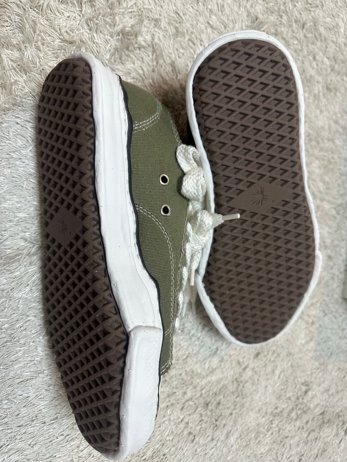 [40] 나이젤카본 미하라야스히로 카키 로우 상품이미지2