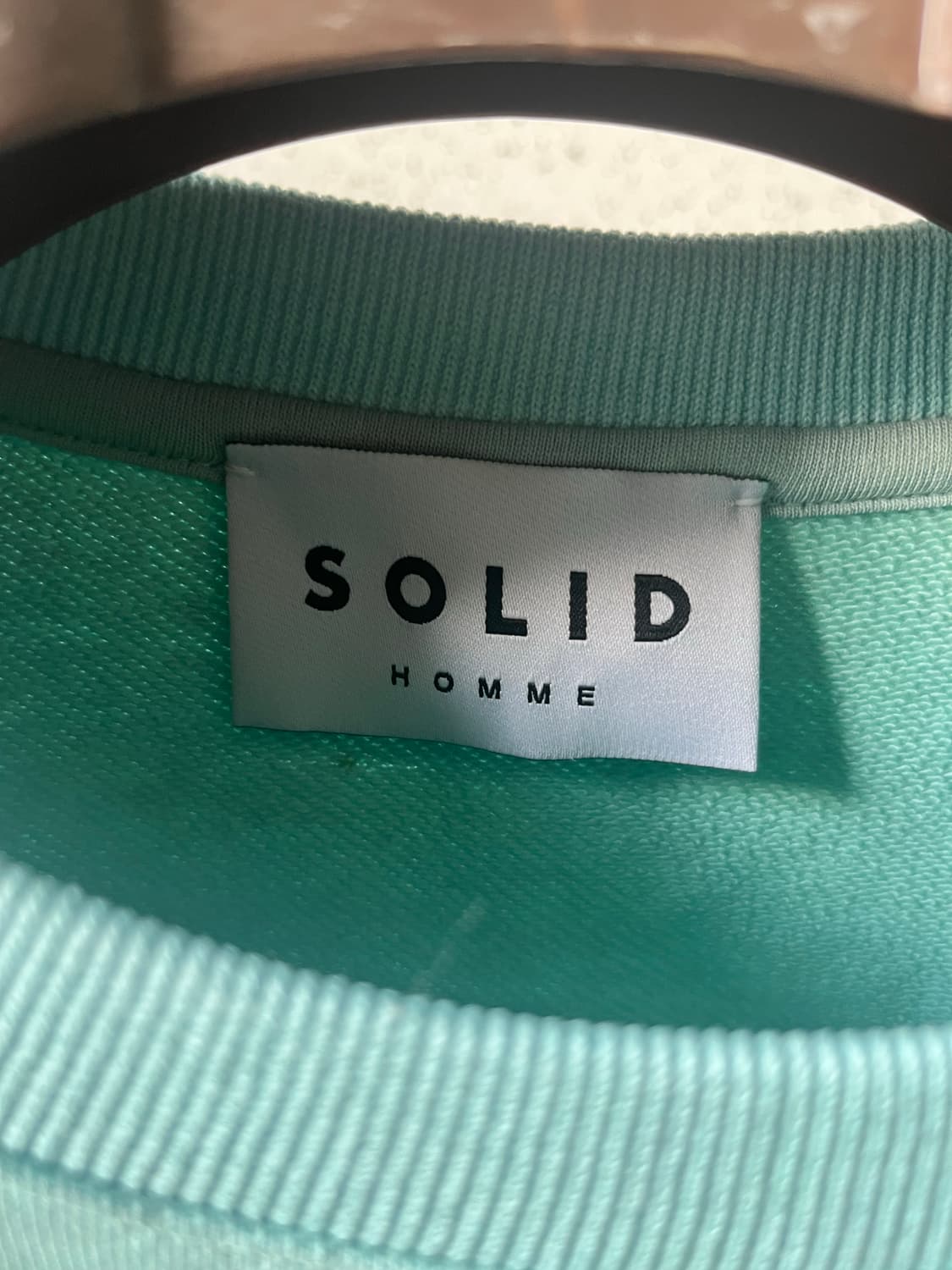 솔리드옴므 백로고 자수 맨투맨 상품이미지5