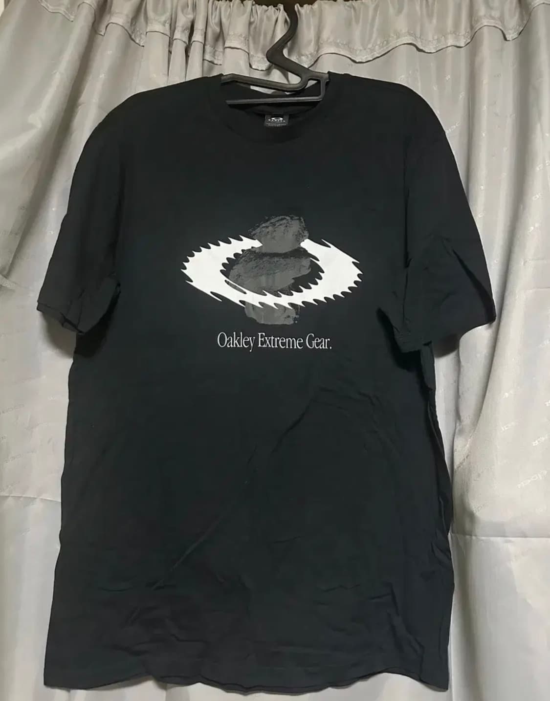 오클리 로고 반팔 블랙 상품이미지1