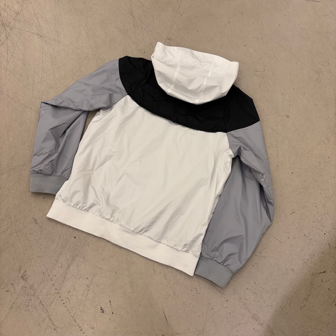 나이키 배색 윈드러너 바람막이 상품이미지3