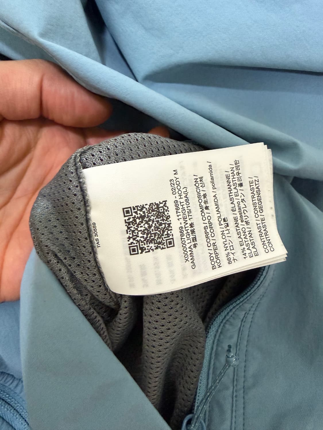 아크테릭스 감마 라이트웨이트 L 사이즈  상태 9.2/10  이제 마구마 상품이미지5