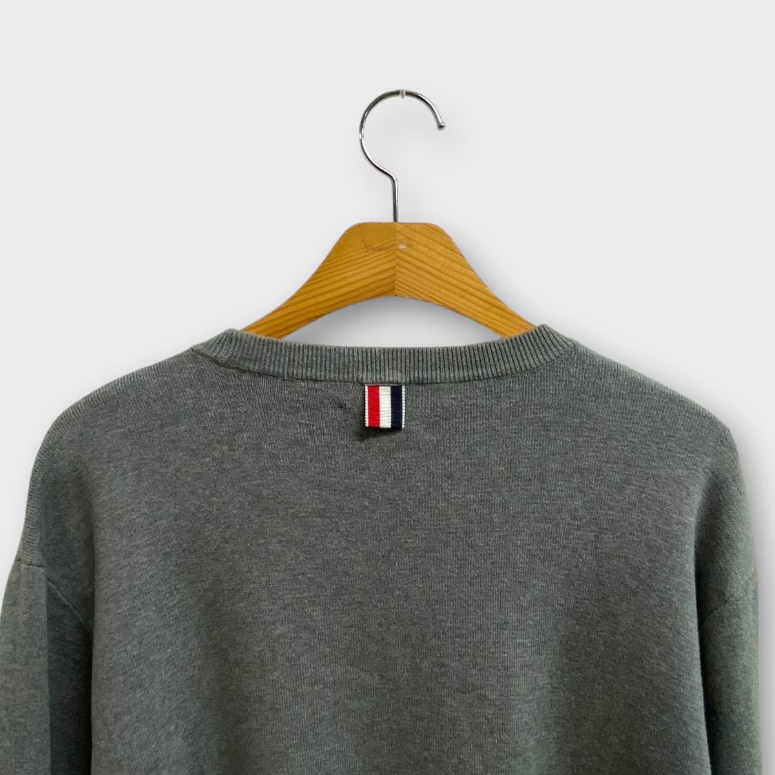 암밴드 크루넥 그레이 니트 L-XL 상품이미지4