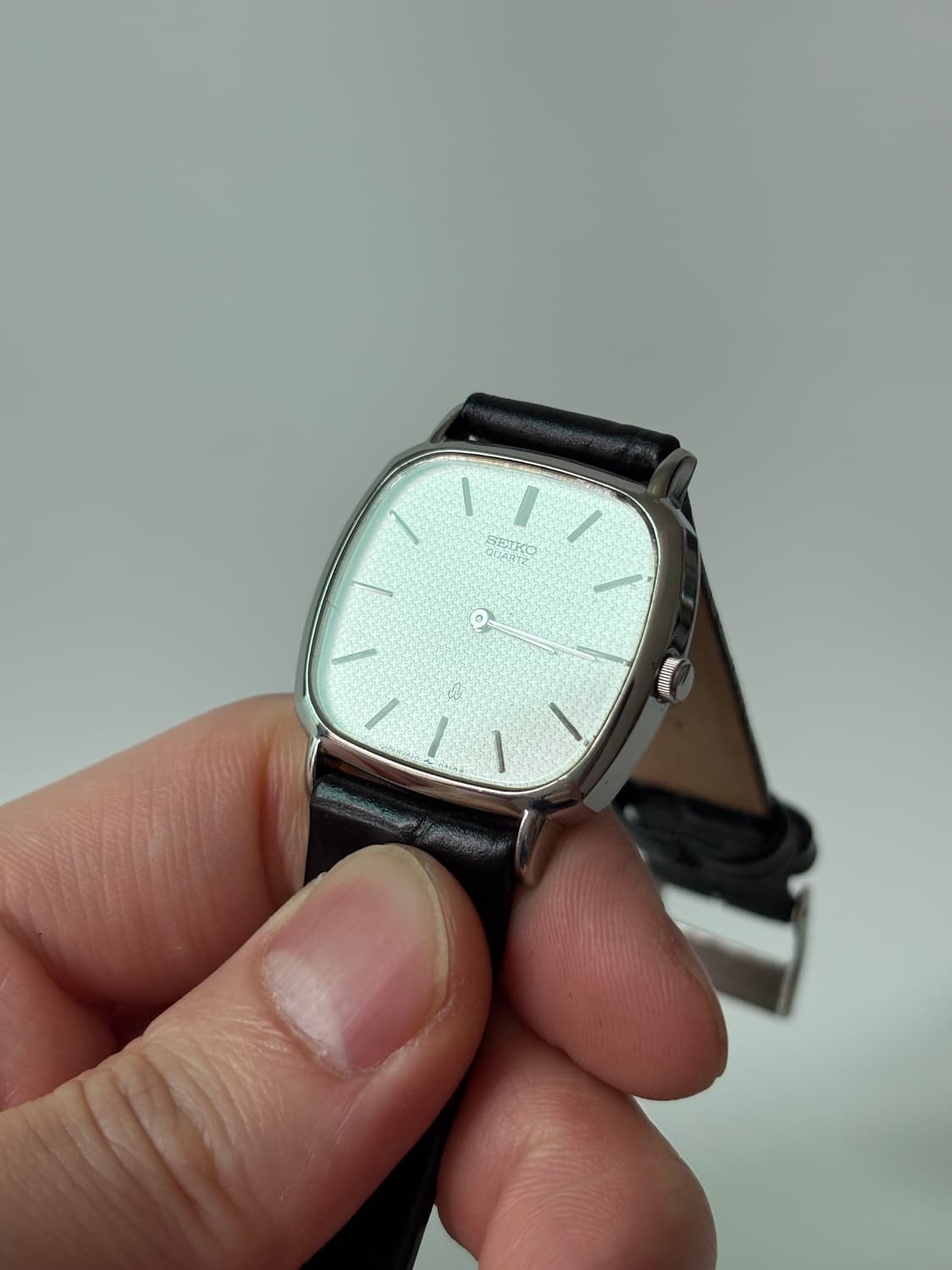 1980s Chariot Texture Dial Square Quartz 상품이미지6