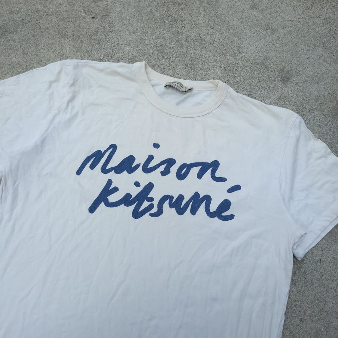 메종키츠네 핸드라이팅 티셔츠 상품이미지3
