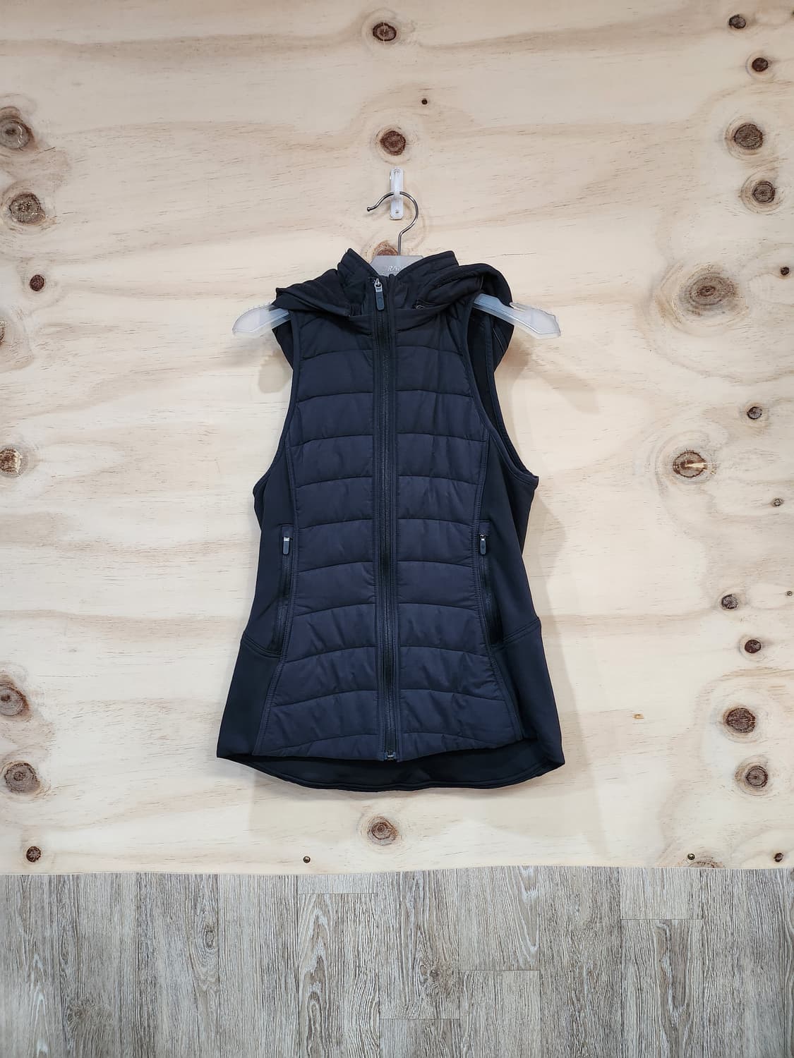 342) 룰루레몬 경량패딩 조끼 상품이미지1