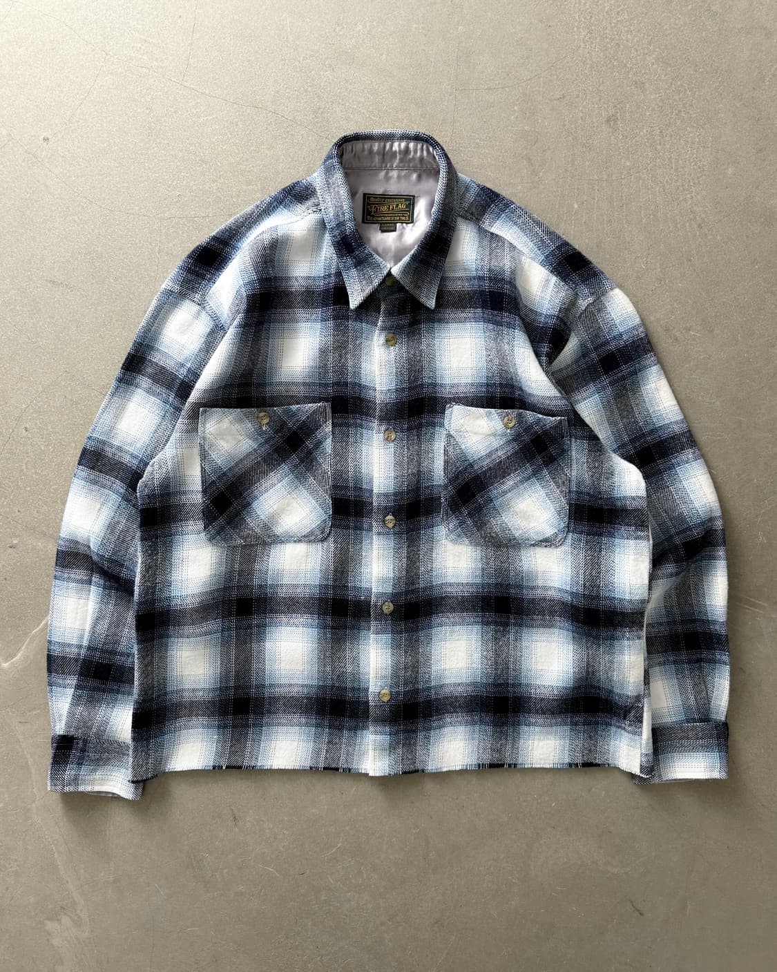 Vintage Fire Flag Flannel Cropped Shirt 상품이미지1