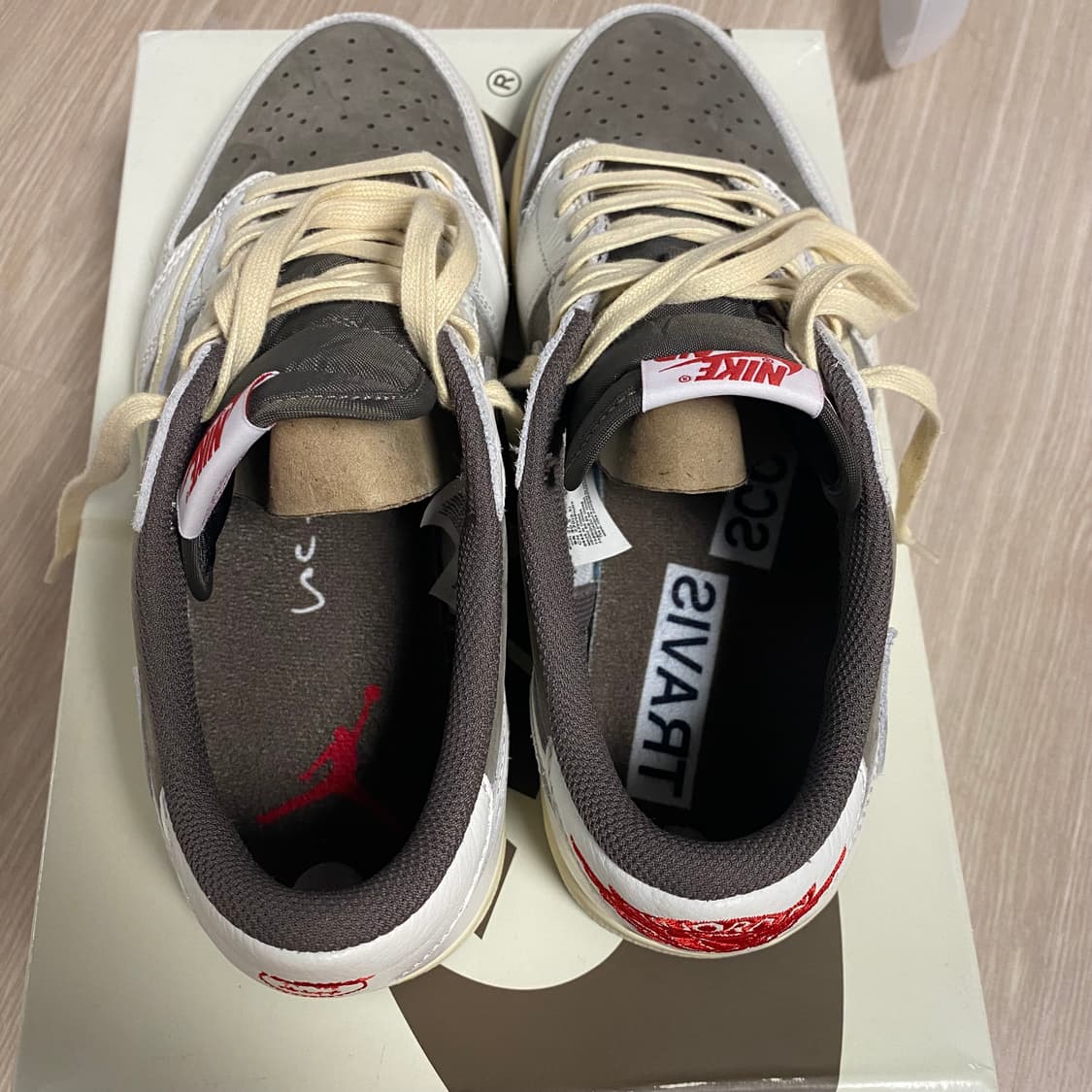 조던 스캇 리버스모카 270팝니다 상품이미지5