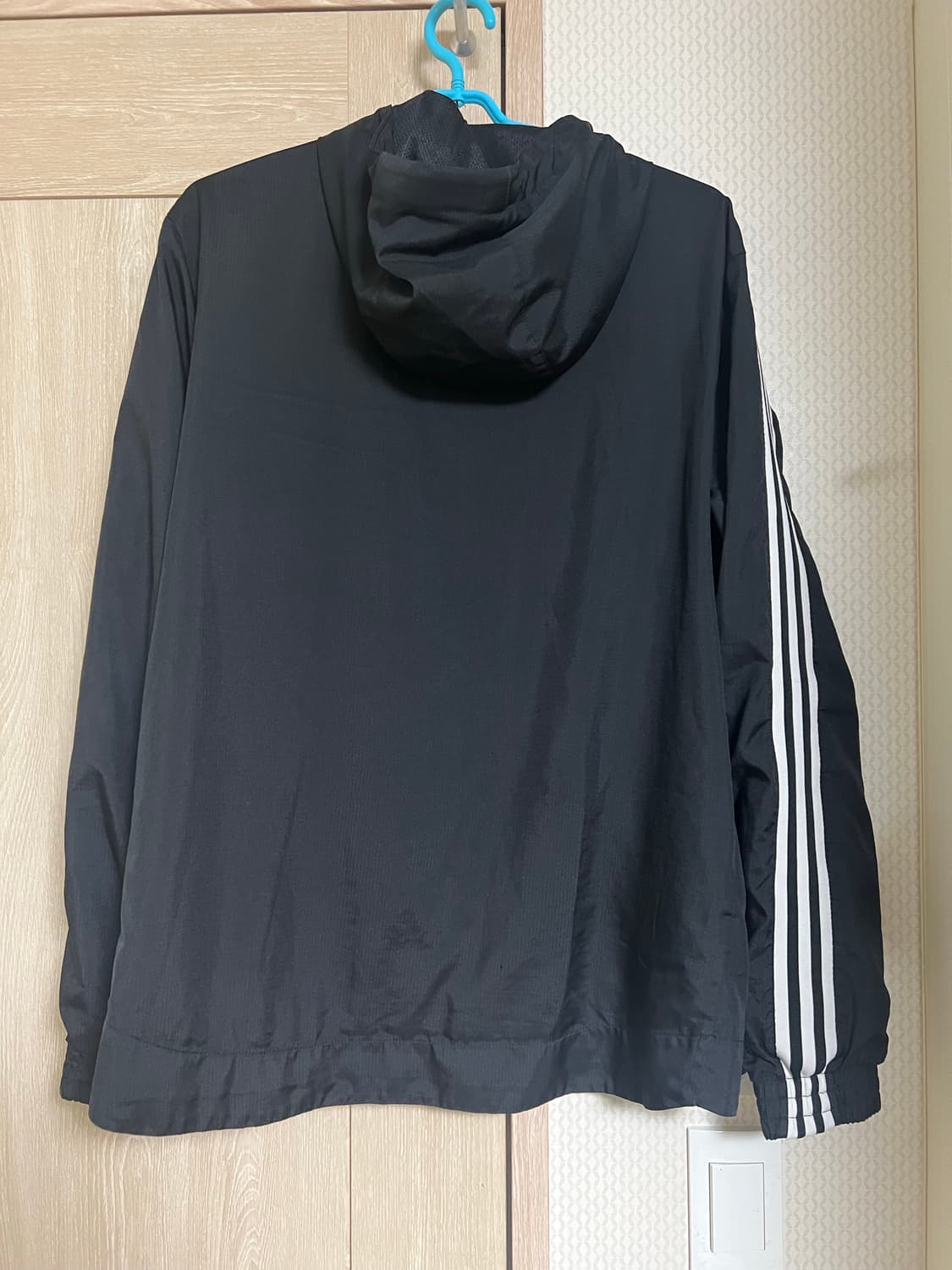 아디다스 블랙 락업 바람막이 윈드브레이커 상품이미지2