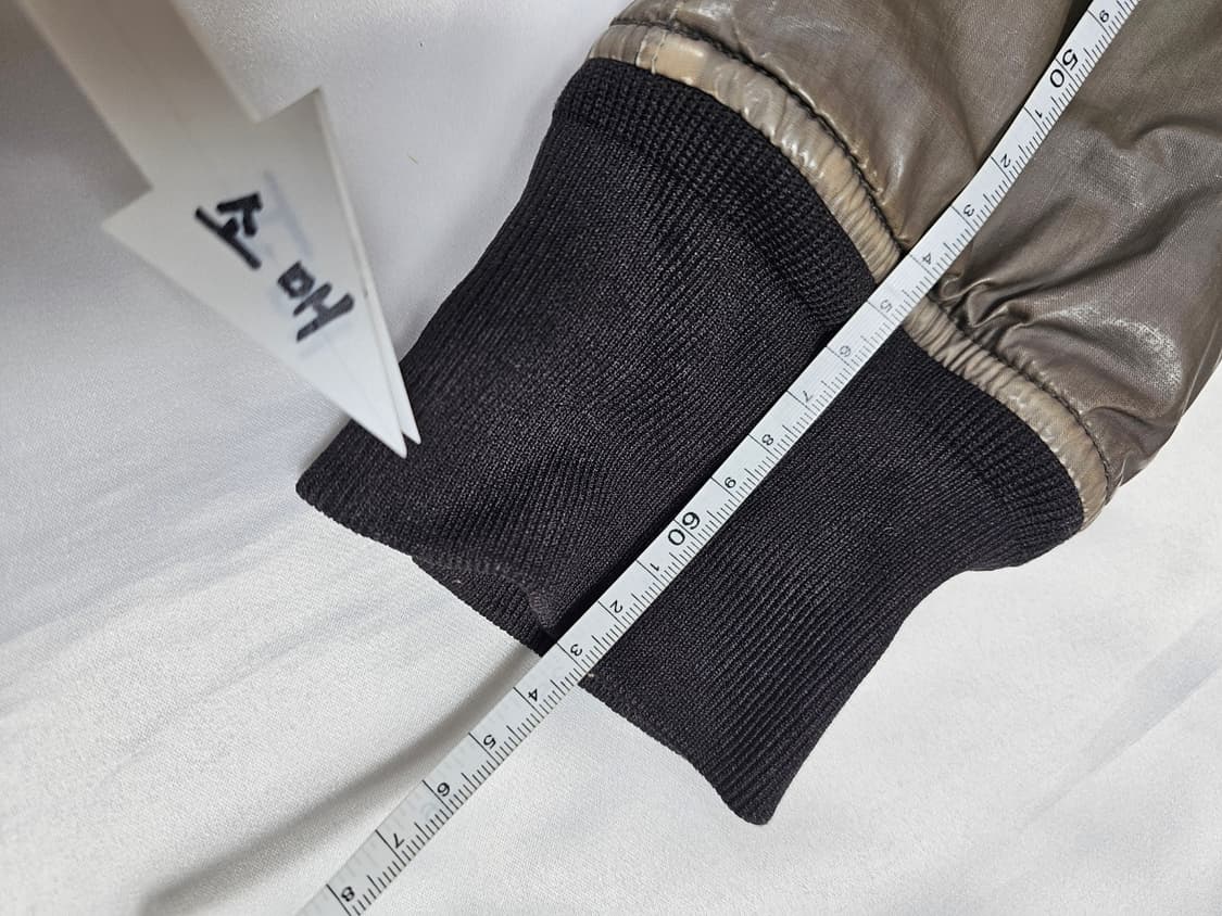 스톤아일랜드무솔라고마타후드자켓 상품이미지8