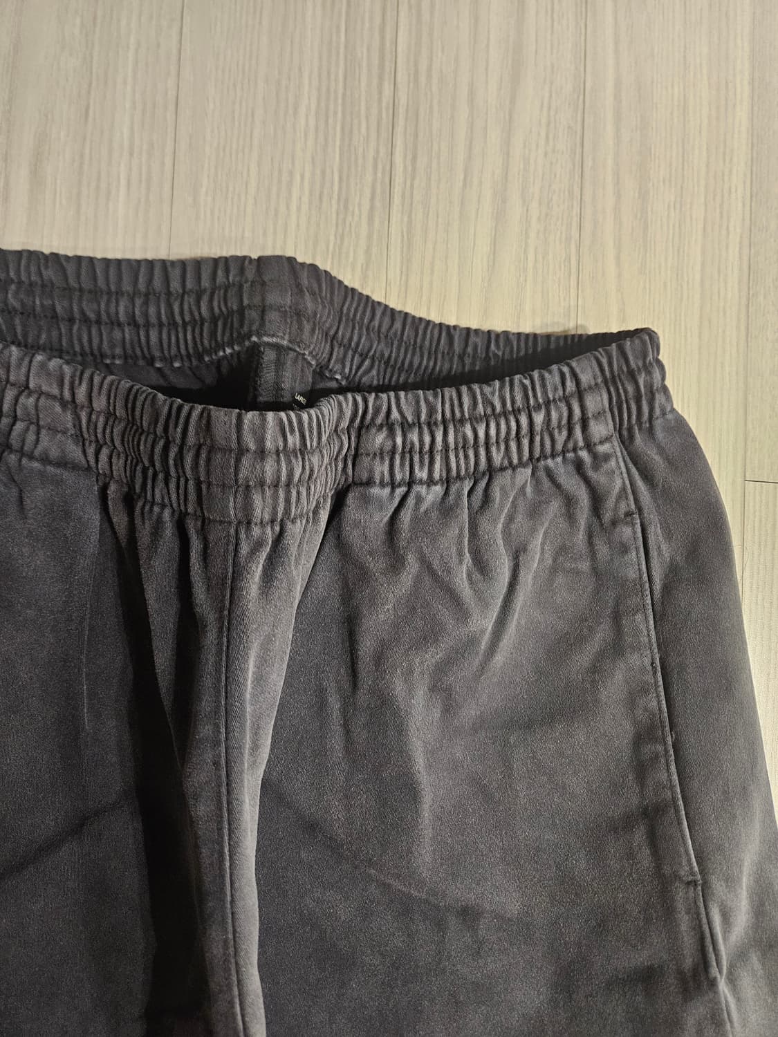 이지갭 사틴카고 팬츠 포에틱블랙 M 새상품 상품이미지1