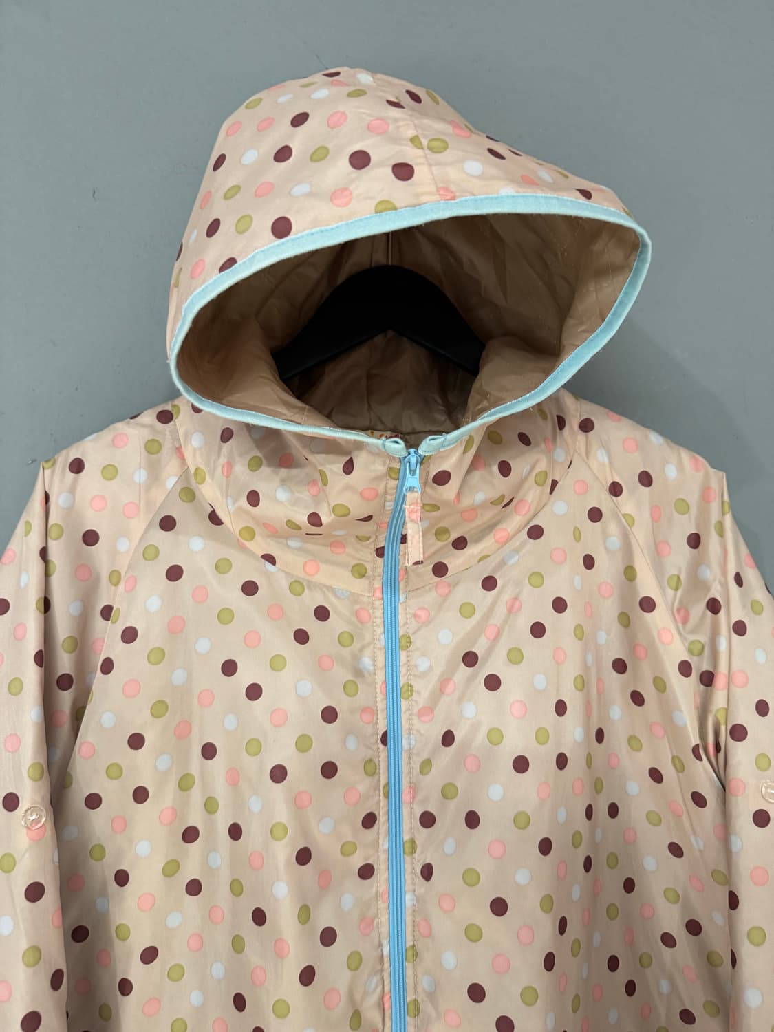 dot pattern pocket hood windbreaker  상품이미지4
