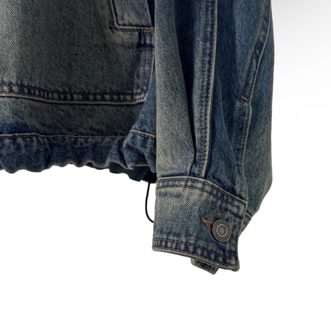 [46] 준지 남성 포켓 가먼트다잉 워싱 지퍼 데님 트러커 자켓 블루 상품이미지5