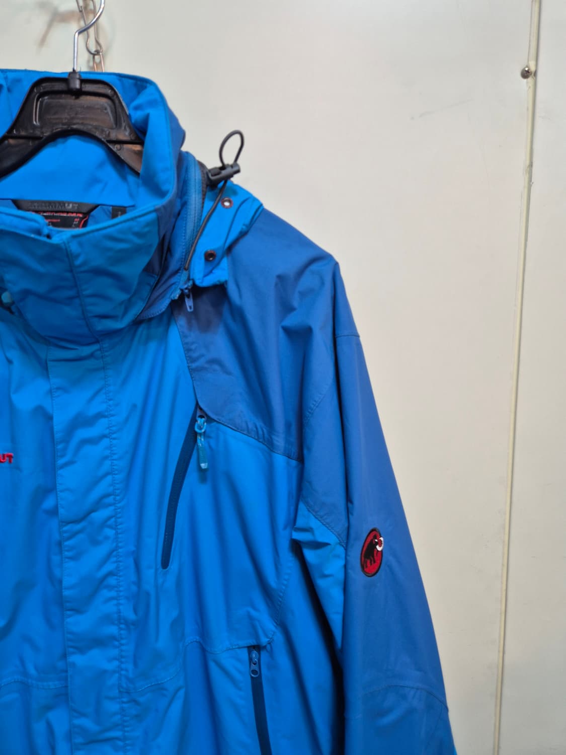 마무트 드라이테크 자켓 상품이미지2