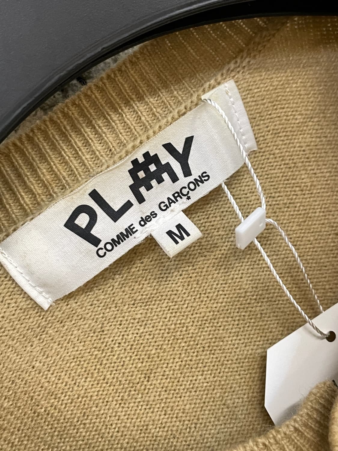 꼼데가르송 x 인베이더 픽셀 와펜 가디건 상품이미지4