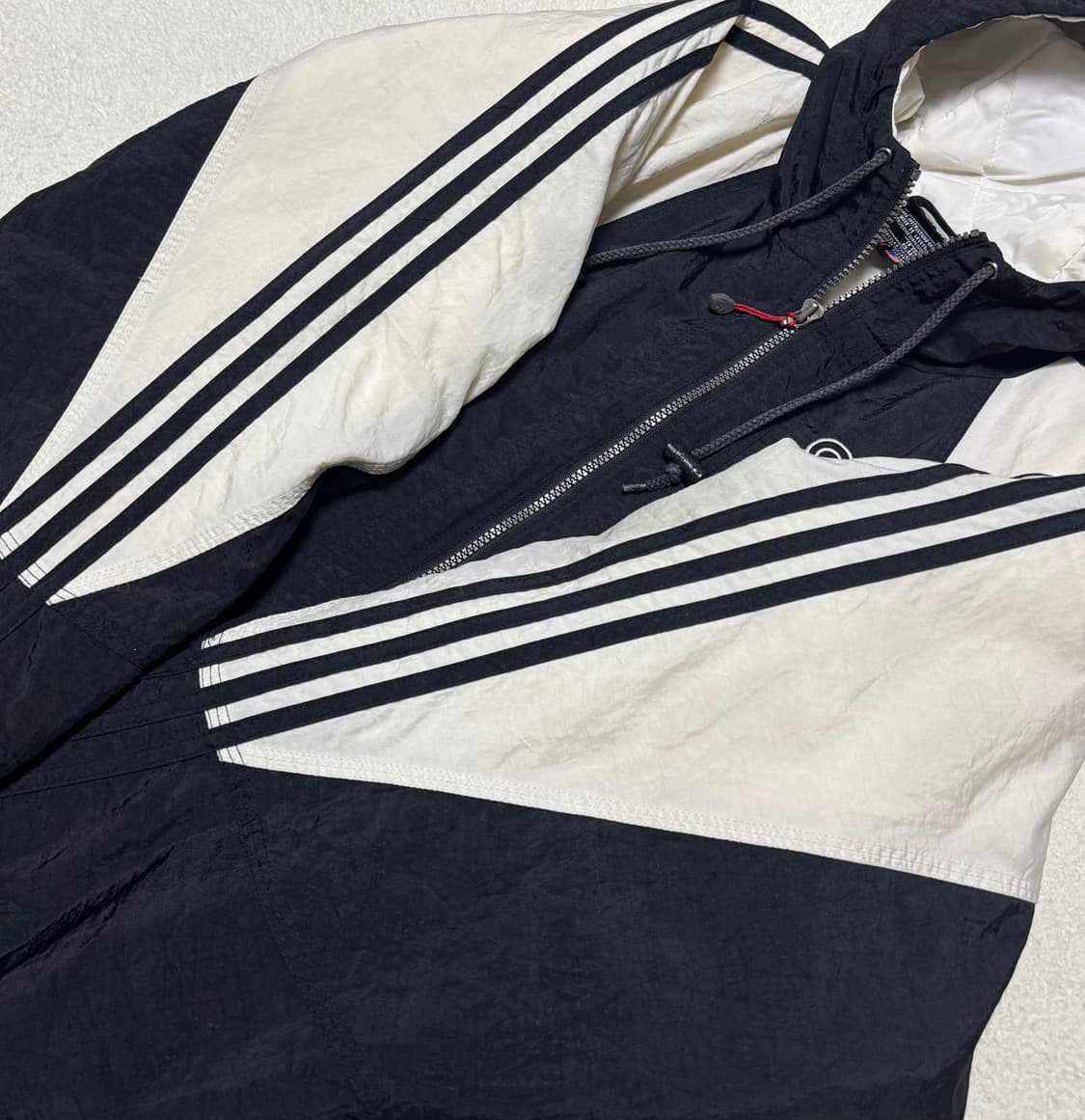 아디다스 올드스쿨 후드 퀼팅 점퍼  상품이미지4