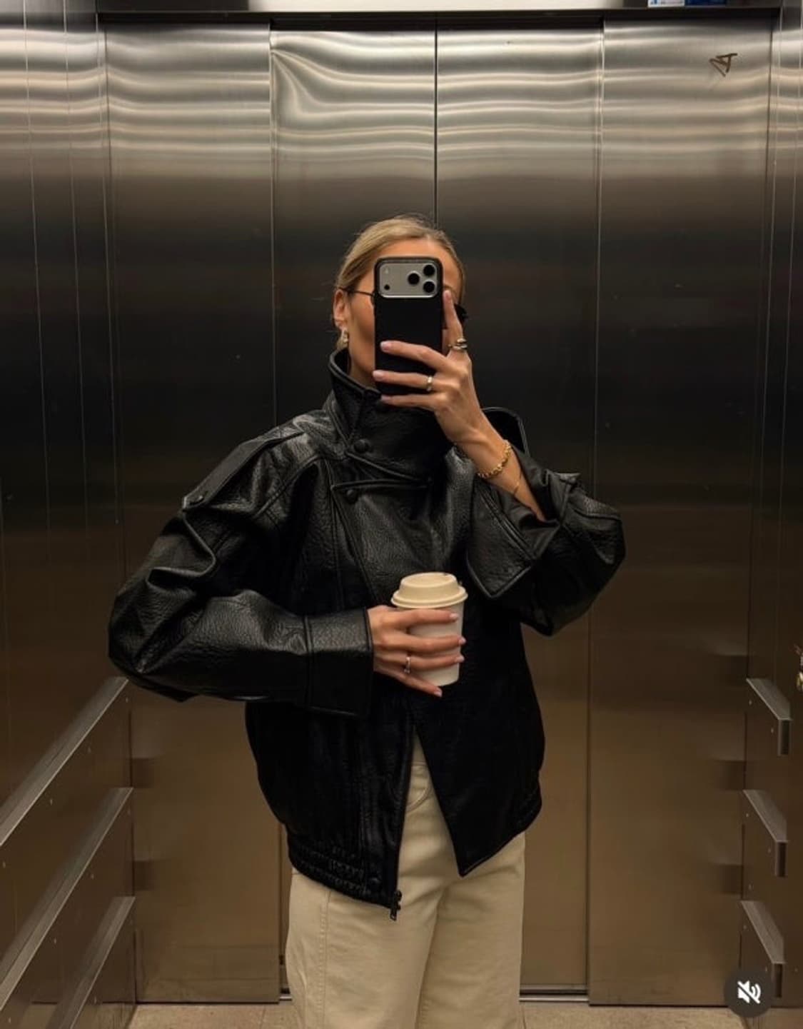 자라 하이넥 생로랑 레더자켓 상품이미지1