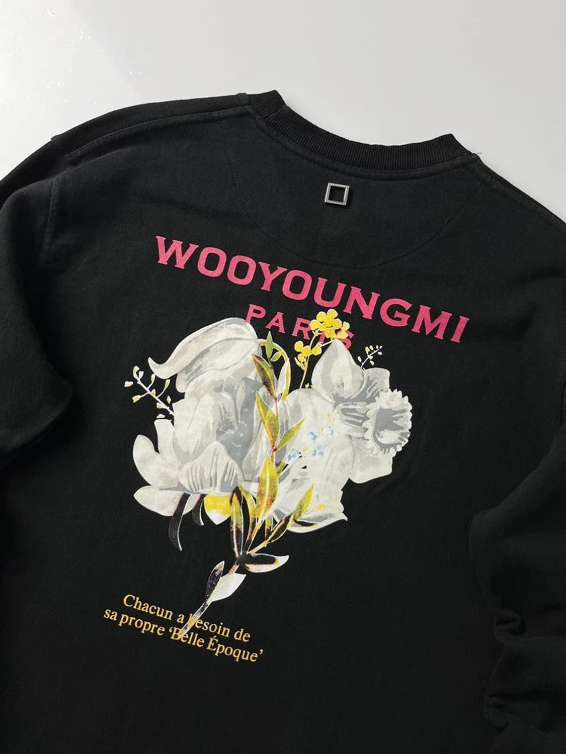 우영미 20FW 플라워 백로고 스웨트셔츠 PN3448 상품이미지5