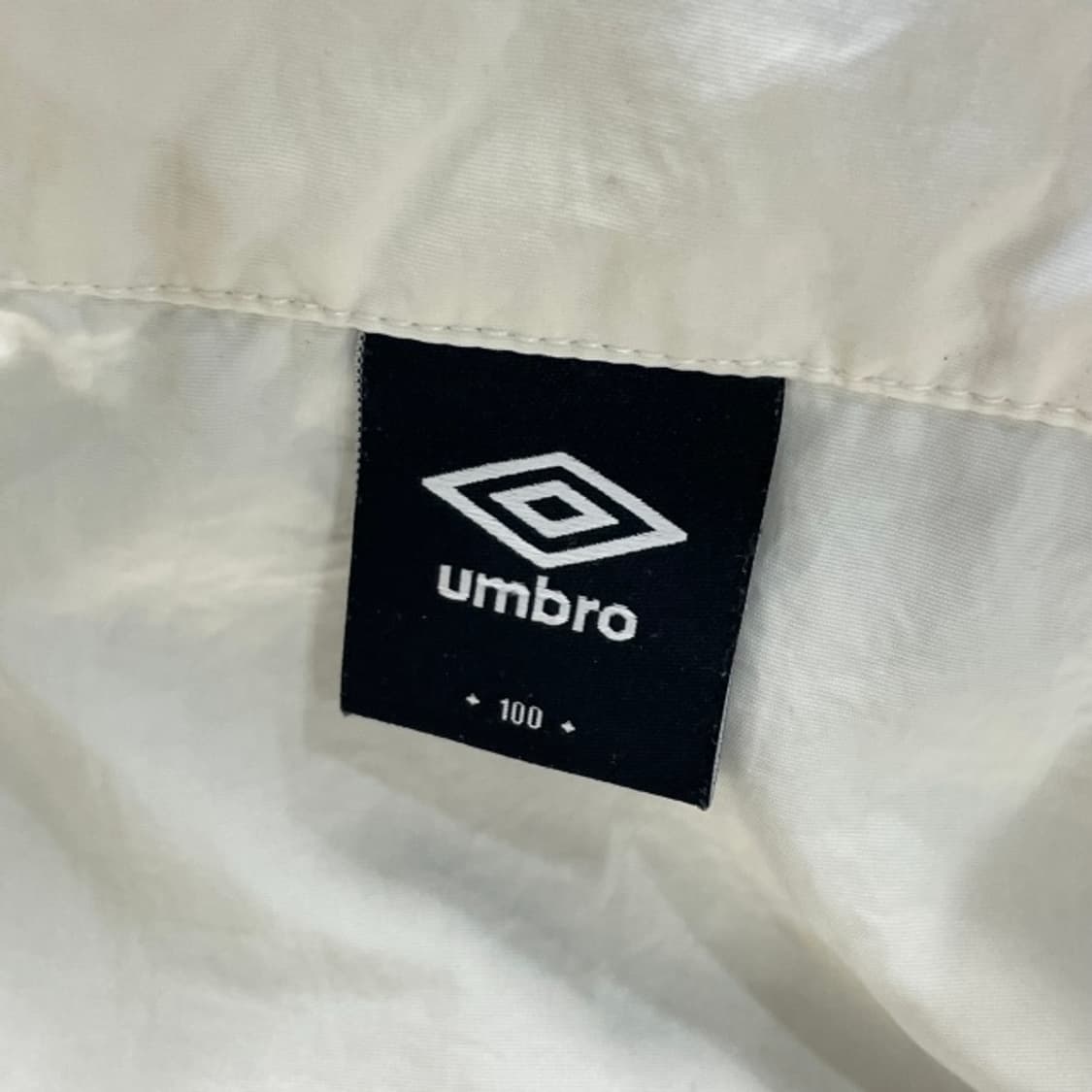 100 엄브로 아노락  상품이미지3