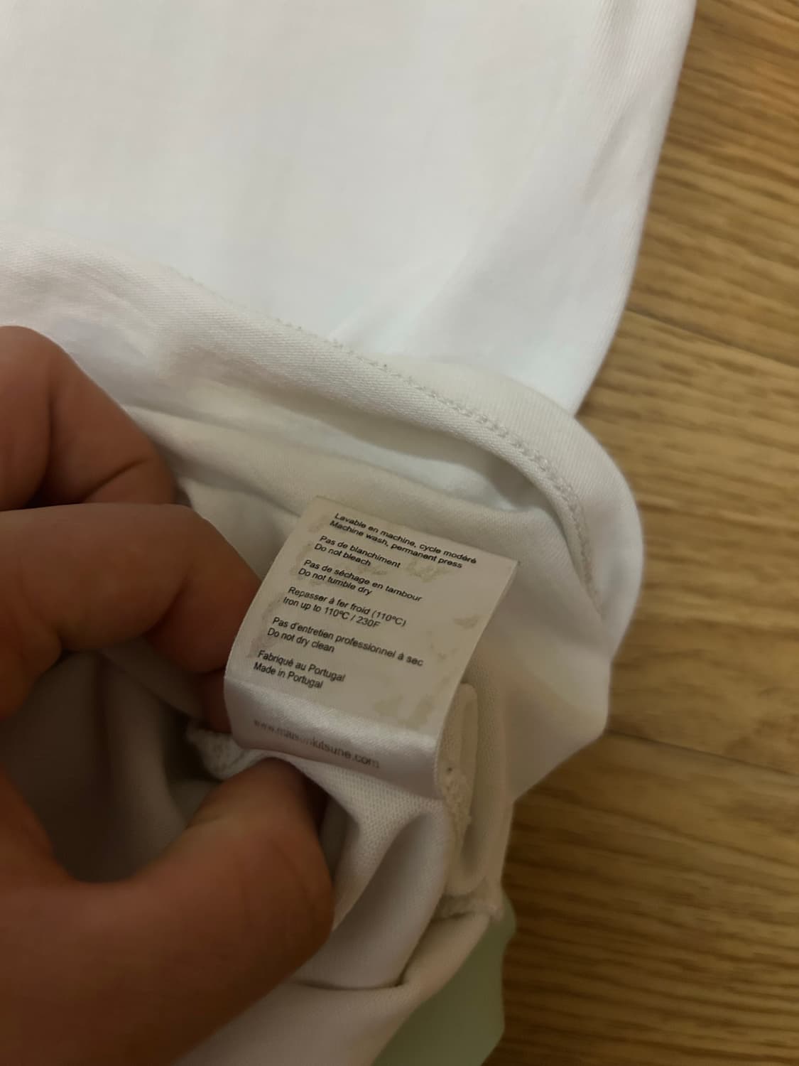 메종키츠네 핸드라이팅 컴포즈 반팔 티셔츠 L사이즈 판매 상품이미지3