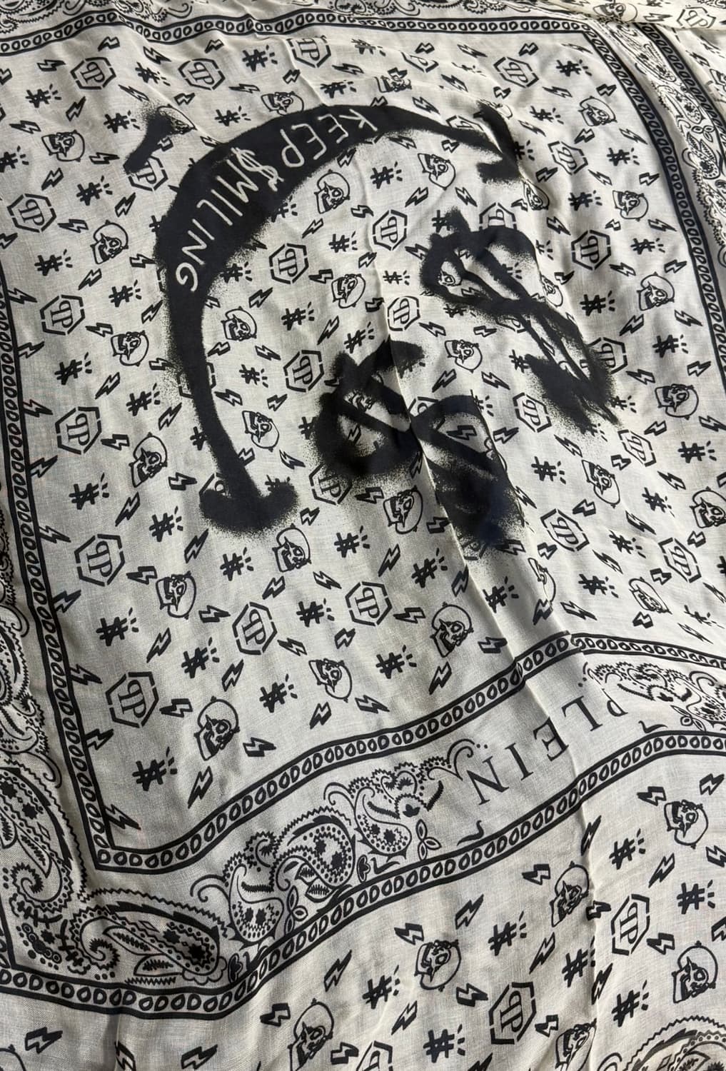 (OS) 필립플레인 모달 실크 달러 머플러 아이보리 화이트 상품이미지1