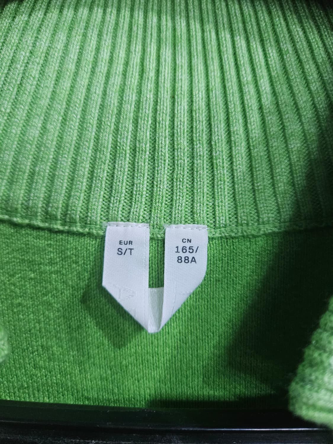 아르켓 그린컬러 남성 100~105 니트 상품이미지3