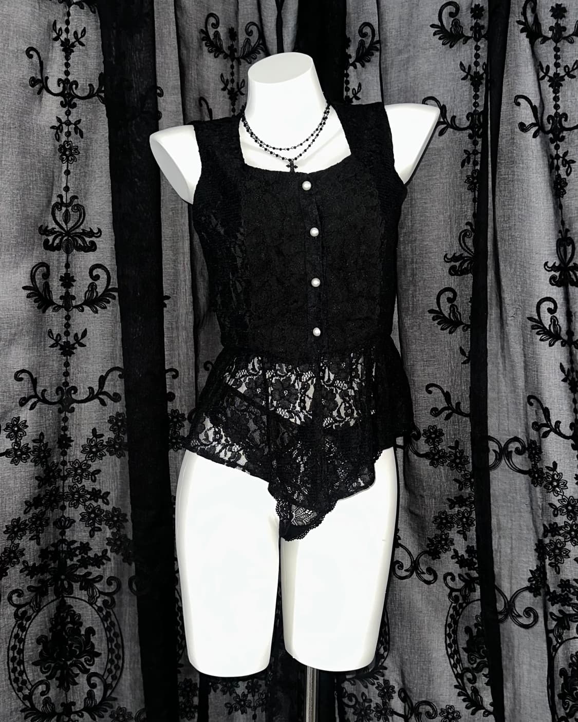 gothic lace peplum top 상품이미지1