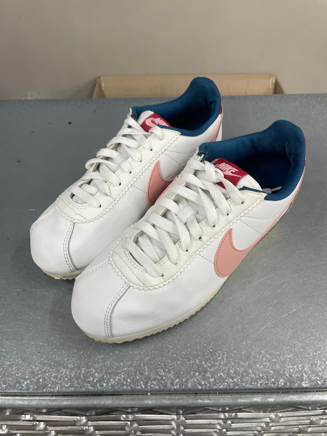 나이키 클래식 코르테즈 화이트 255 상품이미지2