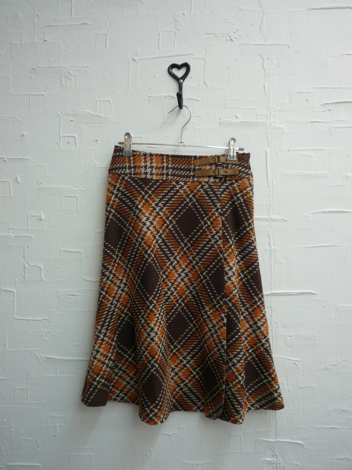 벨트버튼 트임 미디스커트 상품이미지4