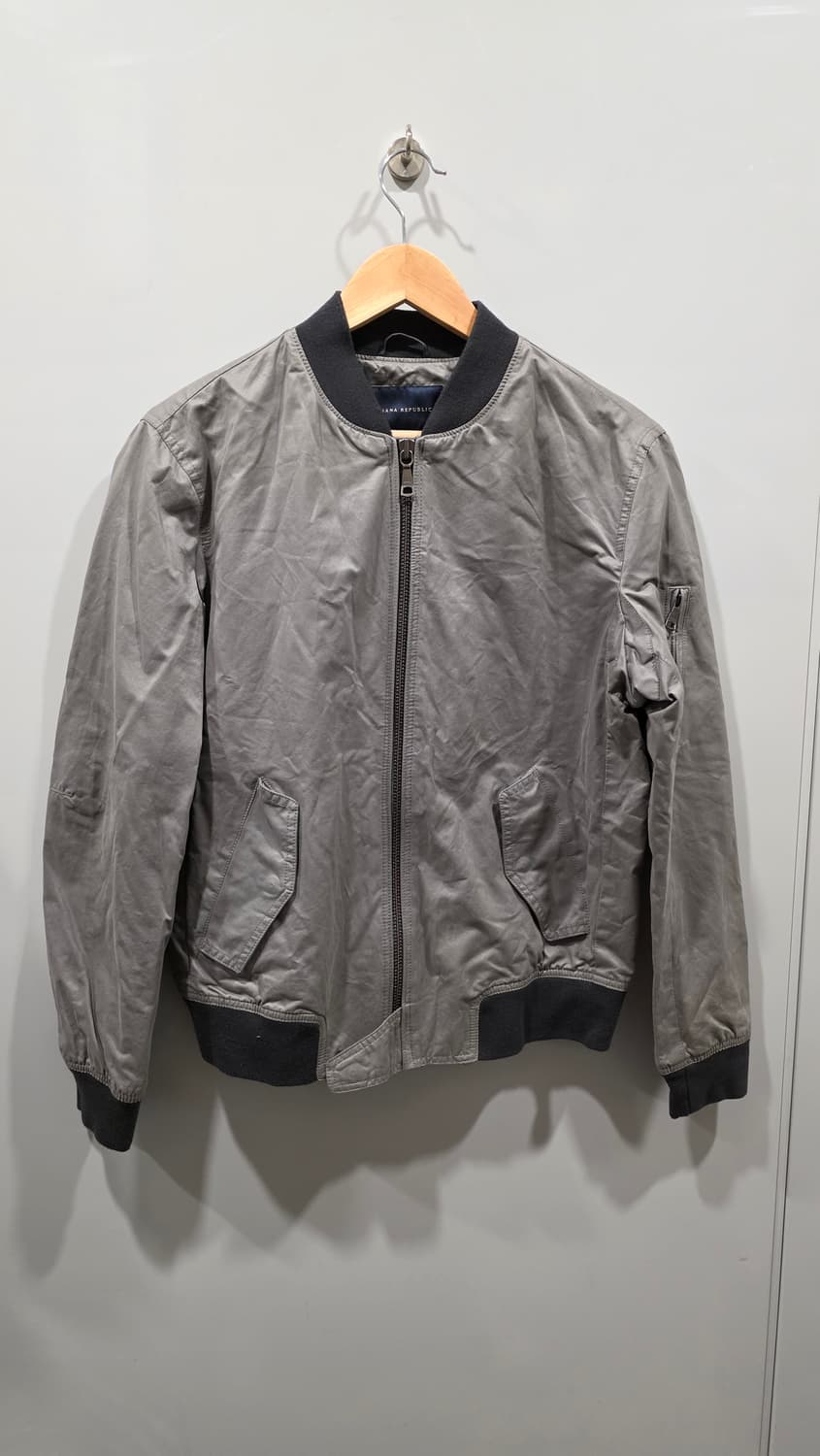 바나나리퍼블릭 항공 점퍼 상품이미지1