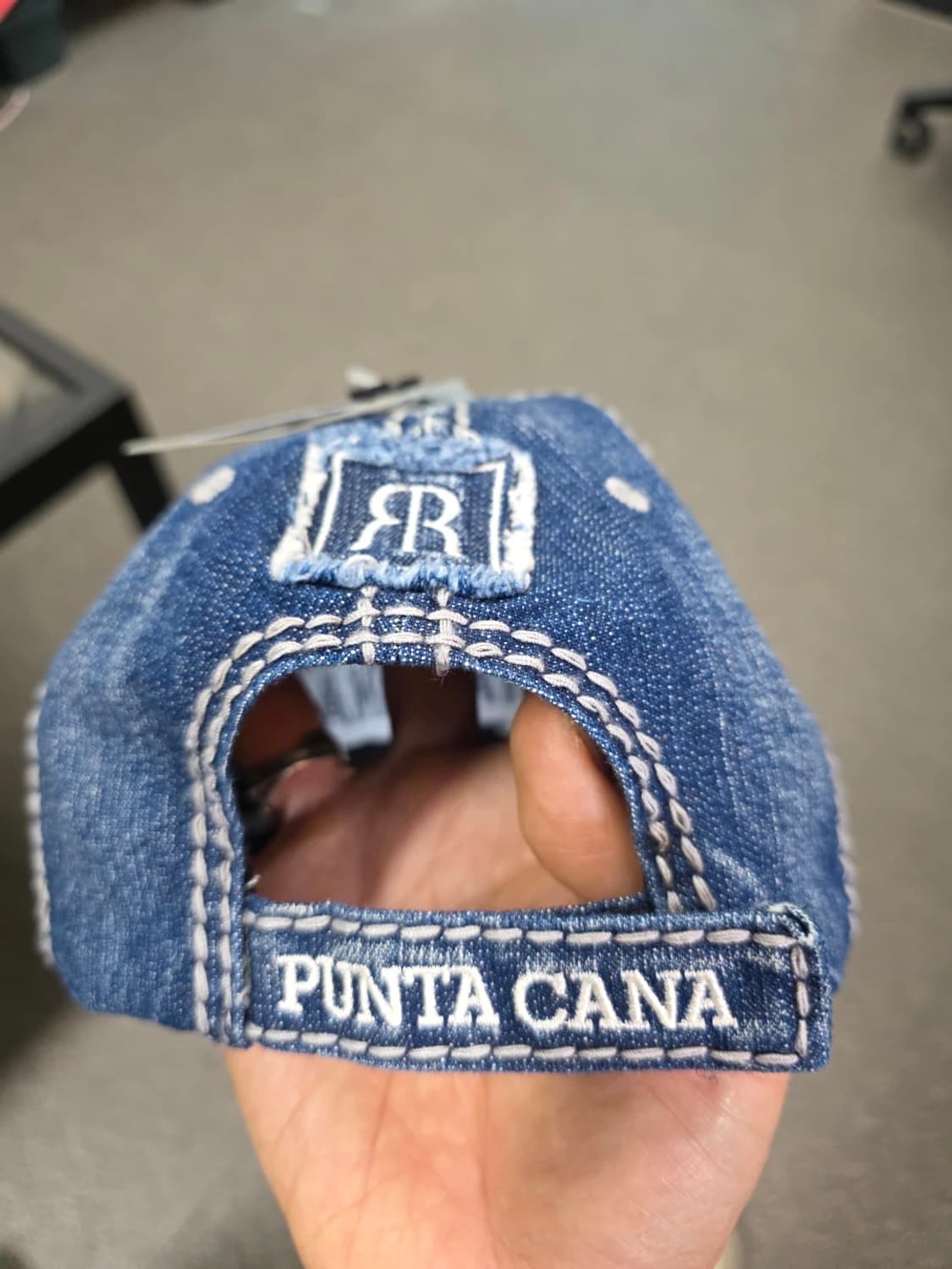 [새제품] 로빈 루스 Y2K 볼캡 상품이미지4