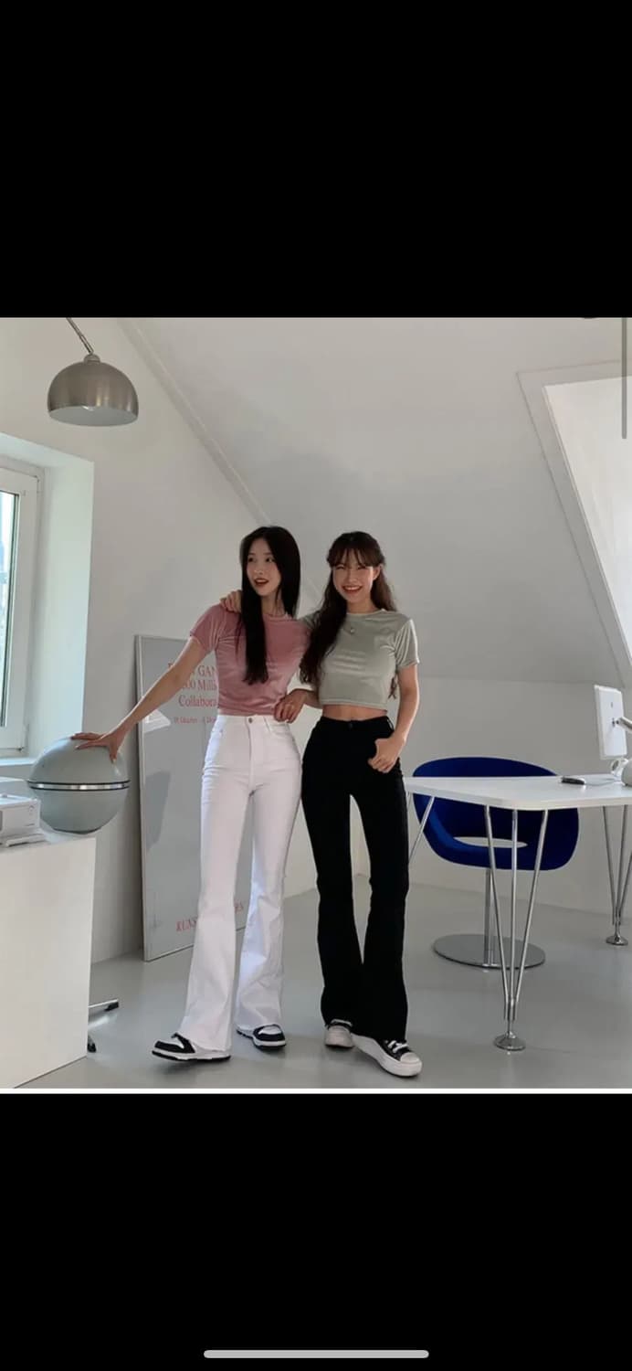룩앳민 부츠컷 화이트 L 상품이미지1