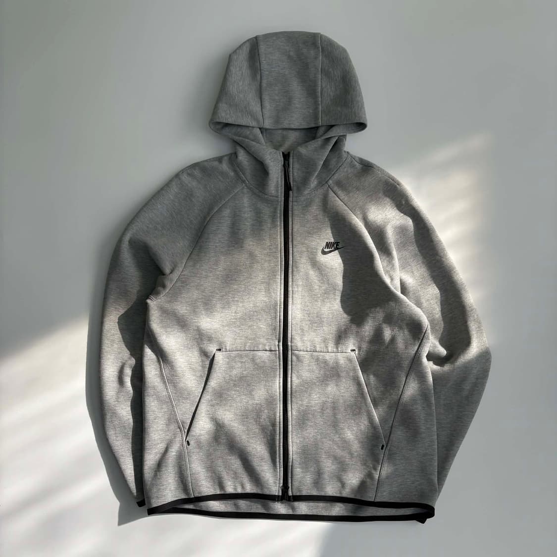 나이키 준신형 그레이 맨즈라인 테크팩 후드집업(XL) 상품이미지2